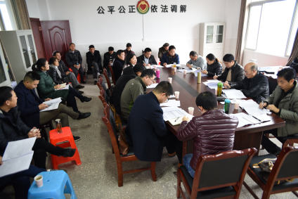 早謀劃、早部署、早行動(dòng)，扎實(shí)做好2018年脫貧規(guī)劃工作