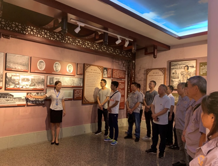 重溫紅色歷史 牢記初心使命