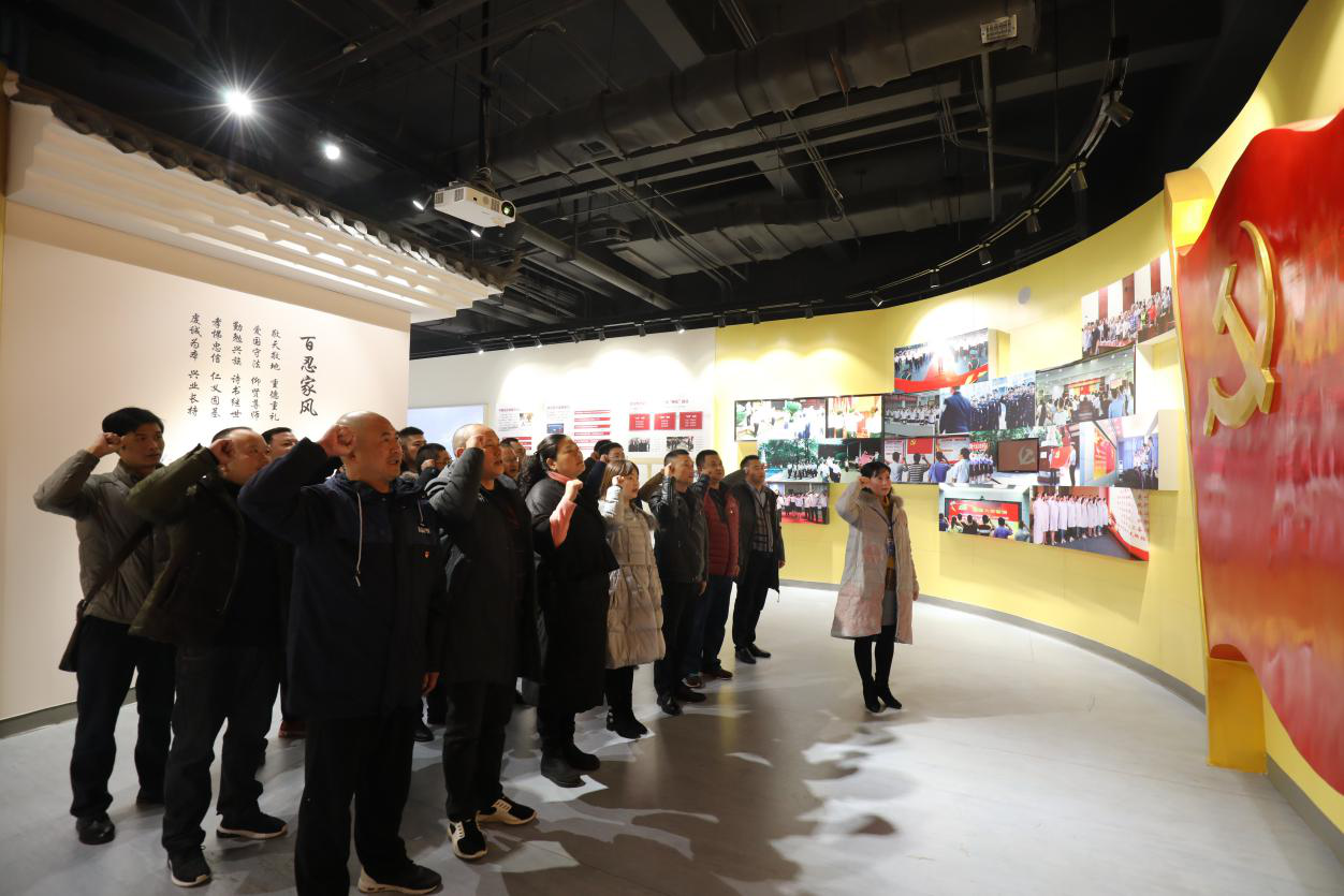 揚(yáng)清風(fēng)正氣 讓警鐘常鳴