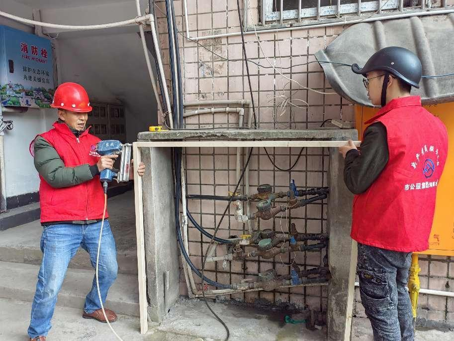 公服集團清源水務(wù)公司開展“學(xué)雷鋒，愛國衛(wèi)生我踐行”志愿服務(wù)活動