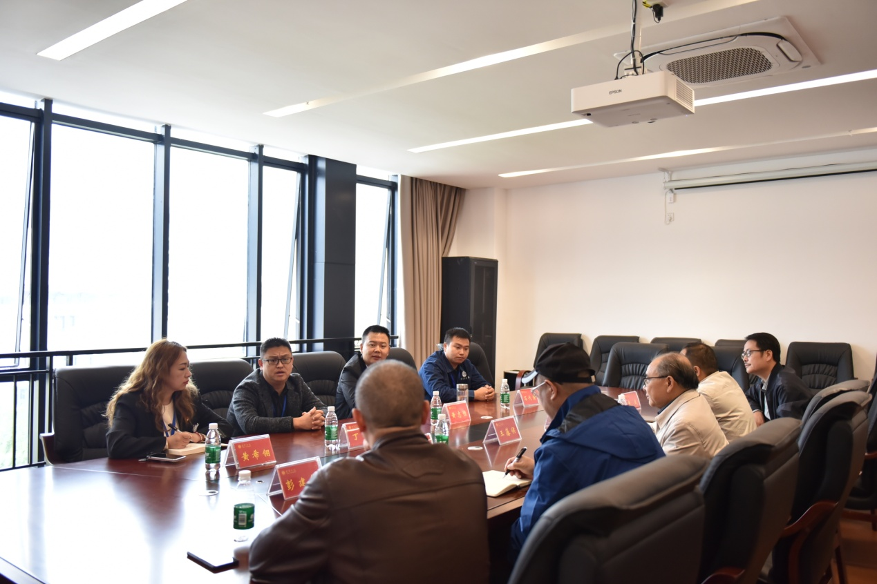 上門(mén)問(wèn)需跟進(jìn)服務(wù) 臨港公司開(kāi)展學(xué)校走訪工作