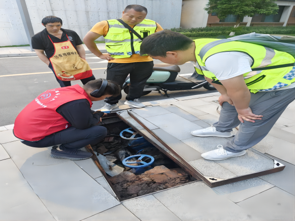 主動上門送服務 當好用戶“水參謀” —清源水務臨港公司開展“五進”實踐活動